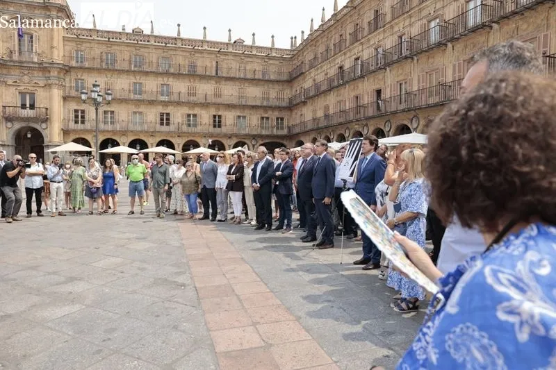 Acto organizado en la Plaza Mayor, con motivo del 25 aniversario del asesinato de Miguel Ángel Blanco
