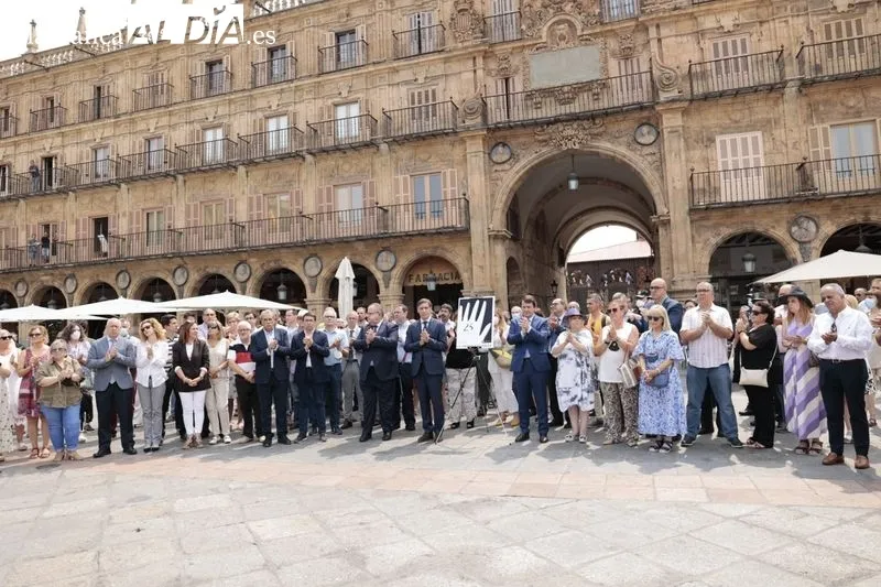 Acto organizado en la Plaza Mayor, con motivo del 25 aniversario del asesinato de Miguel Ángel Blanco