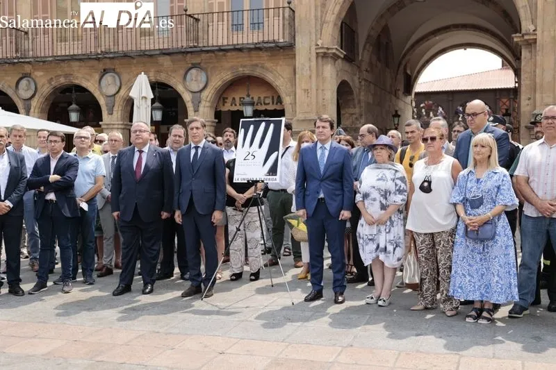 Acto organizado en la Plaza Mayor, con motivo del 25 aniversario del asesinato de Miguel Ángel Blanco