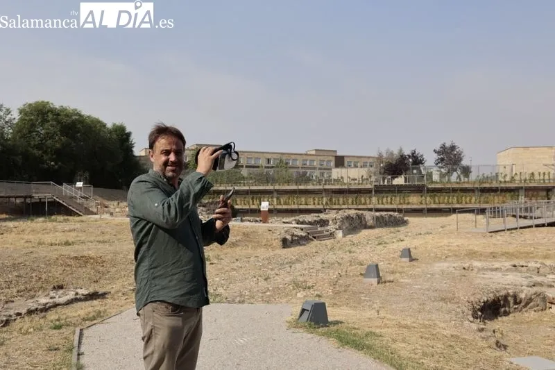 Presentación de estos nuevos recursos turísticos vinculados al patrimonio y a la arqueología en la zona del Botánico. Foto de David Sañudo