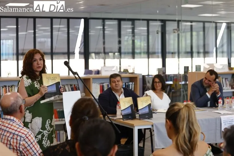  Presentación del libro 'Santa Marta de Tormes voluntad de permanencia y pertenencia' | Fotos: David Sañudo