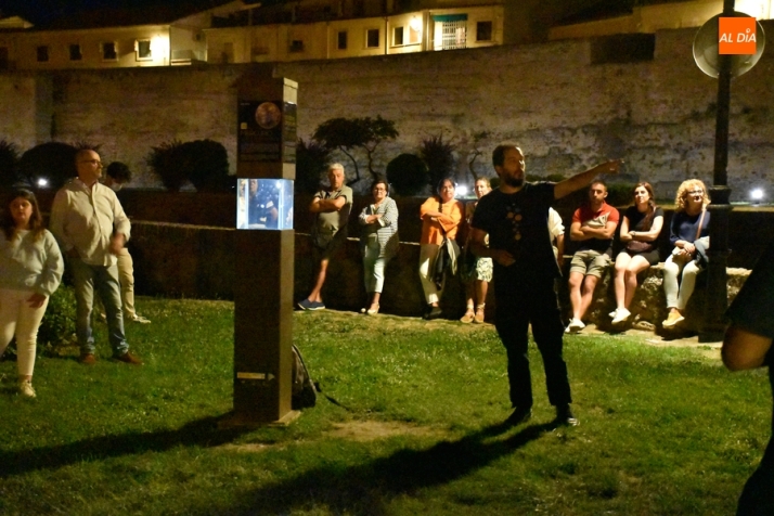 De paseo bajo las estrellas por el Sistema Solar