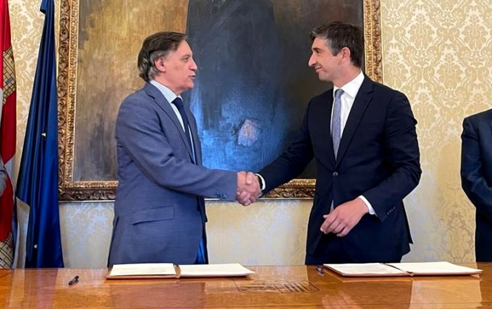 Salamanca estrecha lazos con el Puerto de Leixões para mejorar la comunicación de sus terminales logísticas