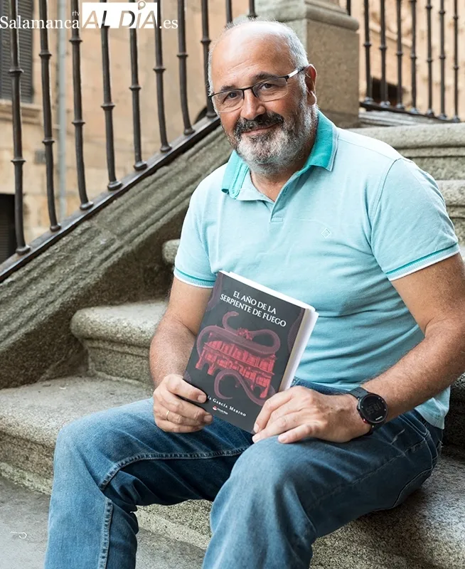 Tomás García Merino muy cerca de la sede del Taller de Escritura impartido por Raúl Vacas  |  Fotos: C. borrego