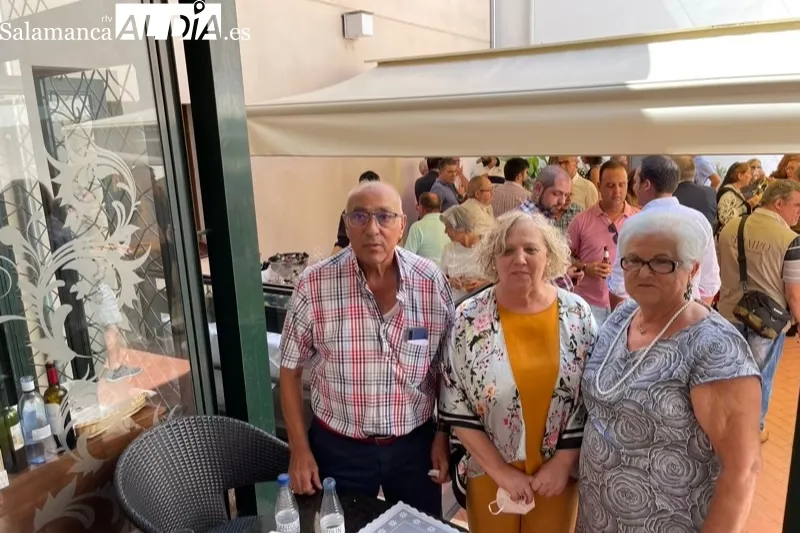 Alcaldes y cargos de la comarca participaban en la recepciòn de fiestas 