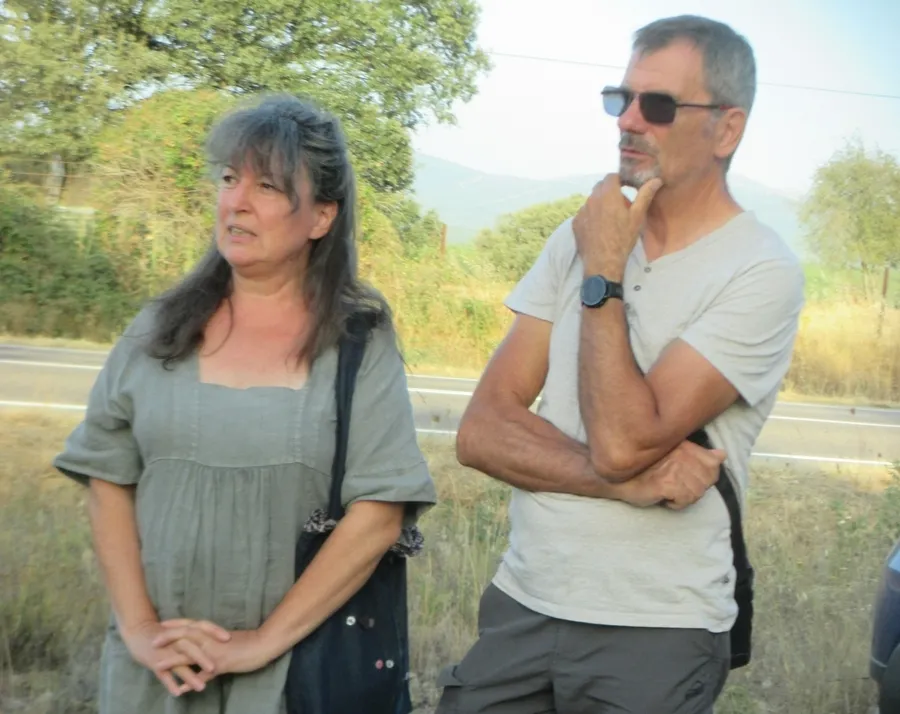 Foto 3 - Medio centenar de personas recuerda a los asesinados en Robleda por la represi&oacute;n franquista