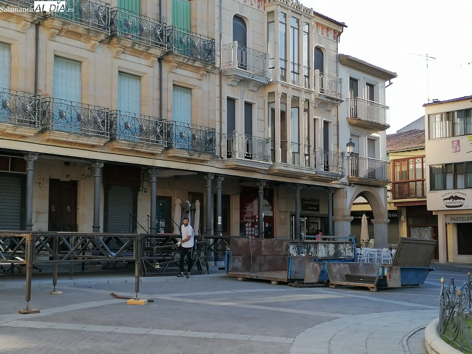 Foto 3 - El incremento de poblaci&oacute;n en agosto oblig&oacute; a reforzar los servicios de limpieza