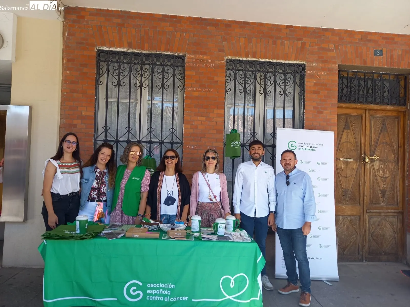 La AECC instalaba mesas informativas en Peñaranda