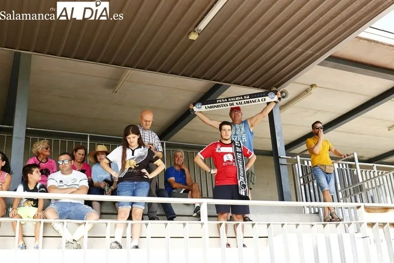 Foto 15 - La afici&oacute;n de Unionistas, fiel a su equipo en el Vicente del Bosque