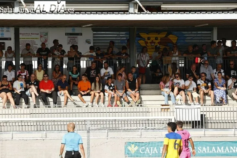 Foto 3 - La afici&oacute;n de Unionistas, fiel a su equipo en el Vicente del Bosque