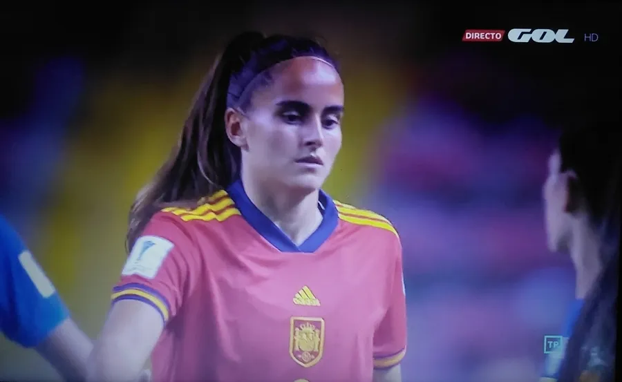 Foto 6 - Carmen &Aacute;lvarez S&aacute;nchez hace su debut en un Mundial de F&uacute;tbol ante Brasil