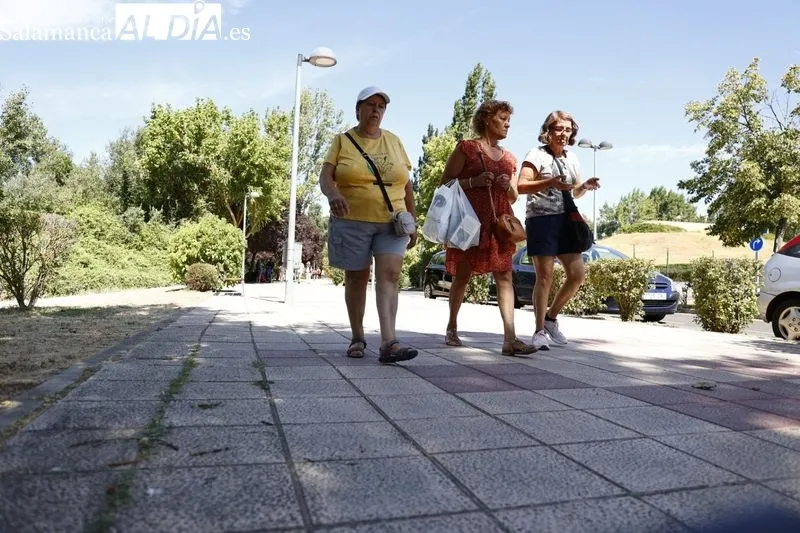 Paseantes y deportistas, esta mañana de domingo en La Aldehuela