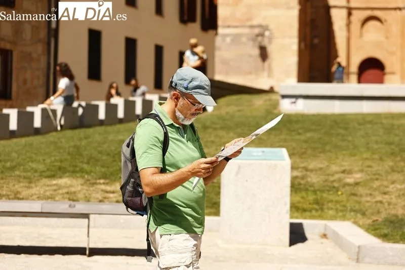 Buen ambiente, pese al calor, en el centro de la capital salmantina