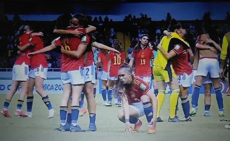 Foto 2 - La Espa&ntilde;a de Carmen &Aacute;lvarez S&aacute;nchez se mete en la final del Mundial Sub&rsquo;20