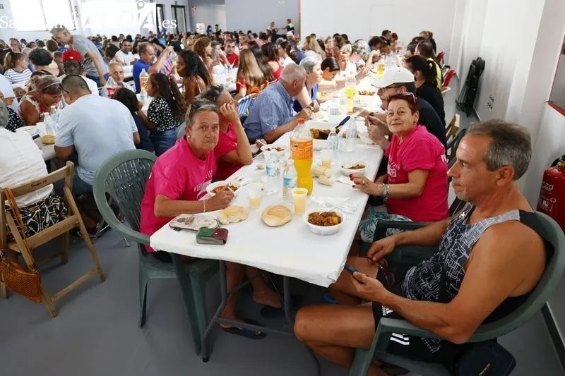 Caldereta popular en Villares de la Reina