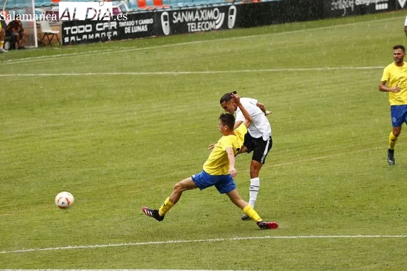 Foto 15 - Desastre del Salamanca UDS en el Helm&aacute;ntico ante un Regional como el Diocesanos (0-2)