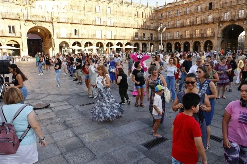 Salamanca se suma al Día Mundial del Síndrome de Turner