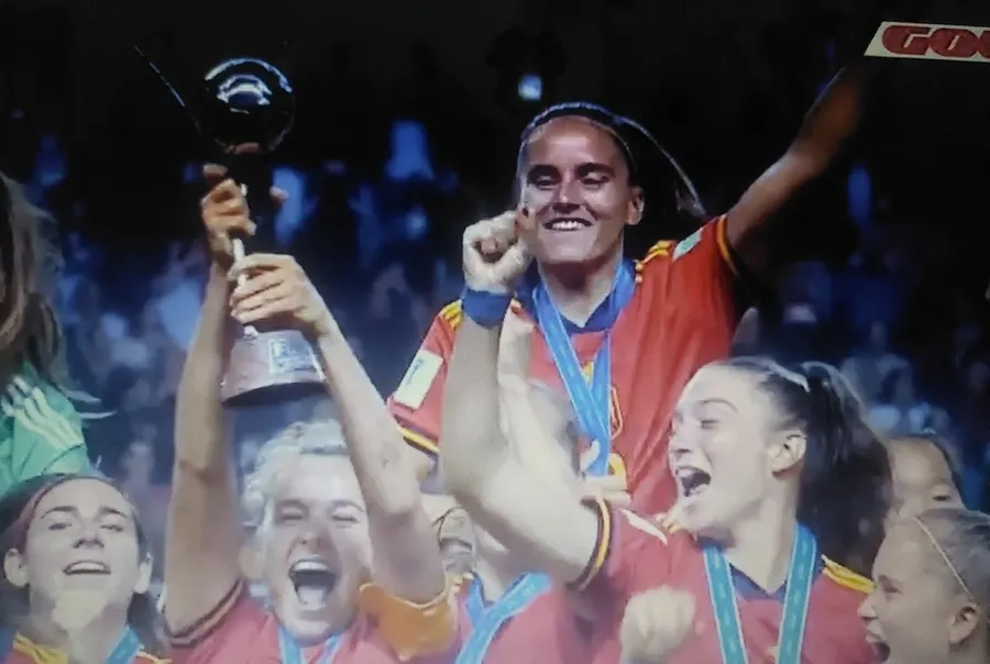 Foto 10 - Carmen &Aacute;lvarez S&aacute;nchez alcanza a sus 19 a&ntilde;os la cima del mundo con la Selecci&oacute;n Espa&ntilde;ola Sub&rsquo;20