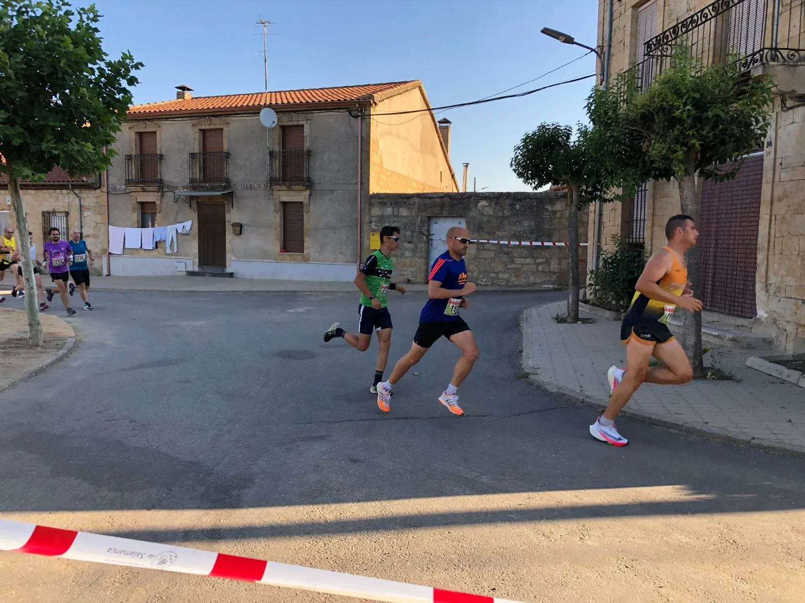 Foto 9 - San Mu&ntilde;oz disfruta con la quinta edici&oacute;n de su carrera popular