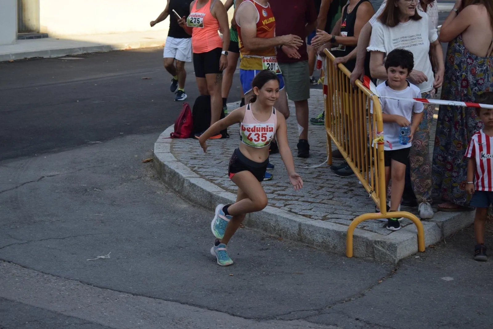 La XIII Carrera Popular de Villar de Gallimazo volvía a las calles este sábado