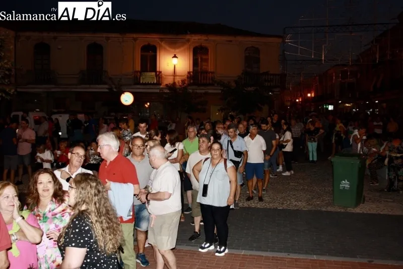 Foto 3 - Pe&ntilde;aranda dice adi&oacute;s a sus fiestas con una multitudinaria degustaci&oacute;n de carne