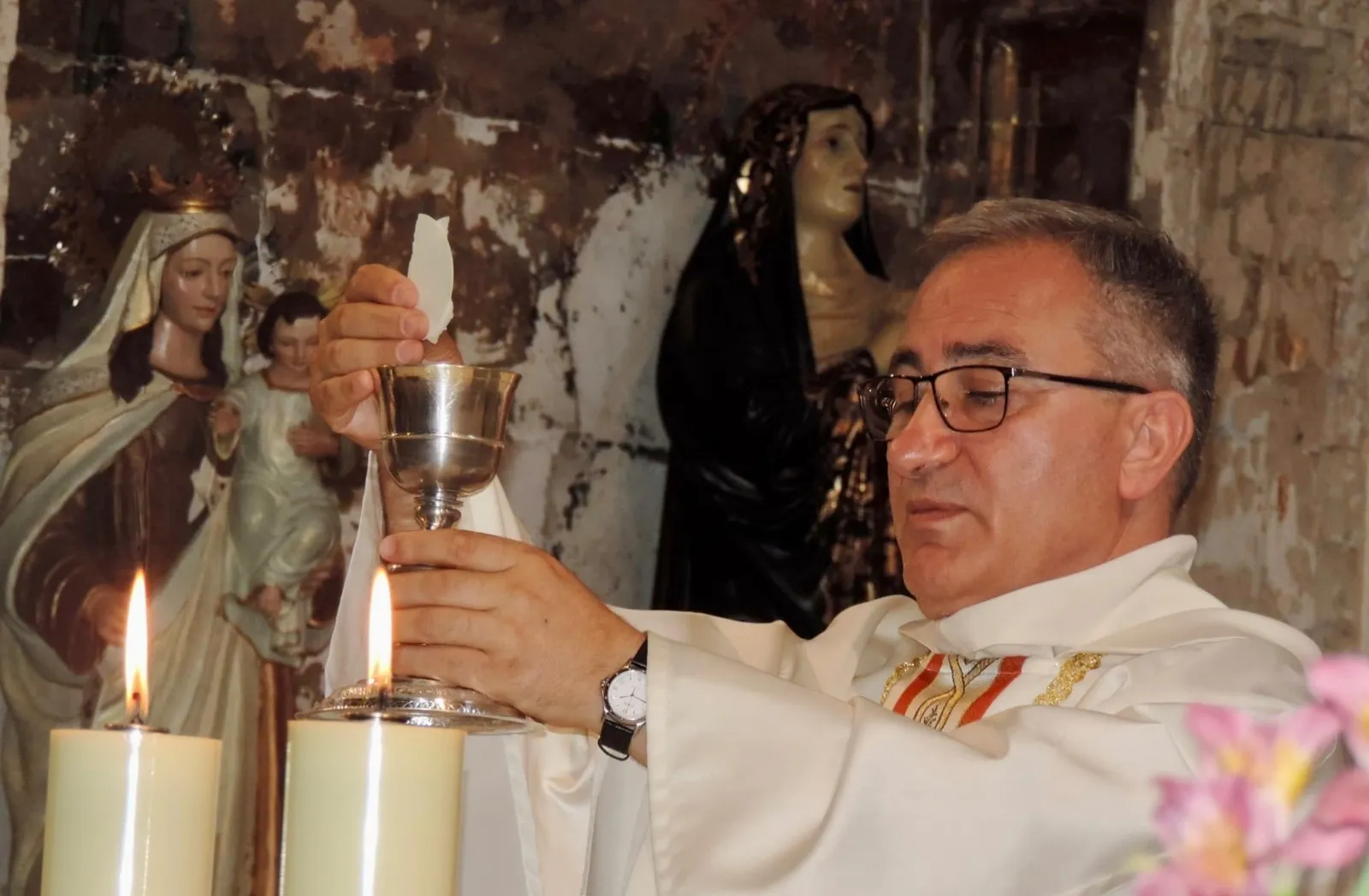Aldearrubia a festejado este lunes en las calles a su patrona, la Virgen de la Asunciòn