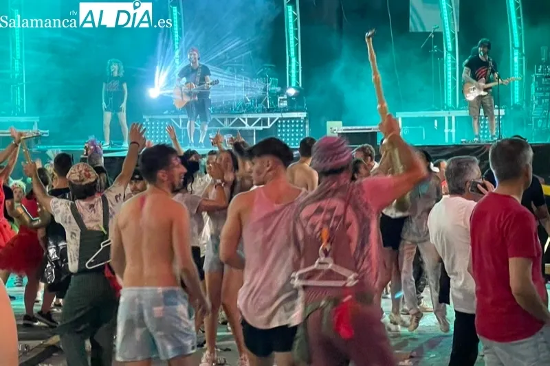 Macotera recibía de manera multitudinaria sus fiestas patronales