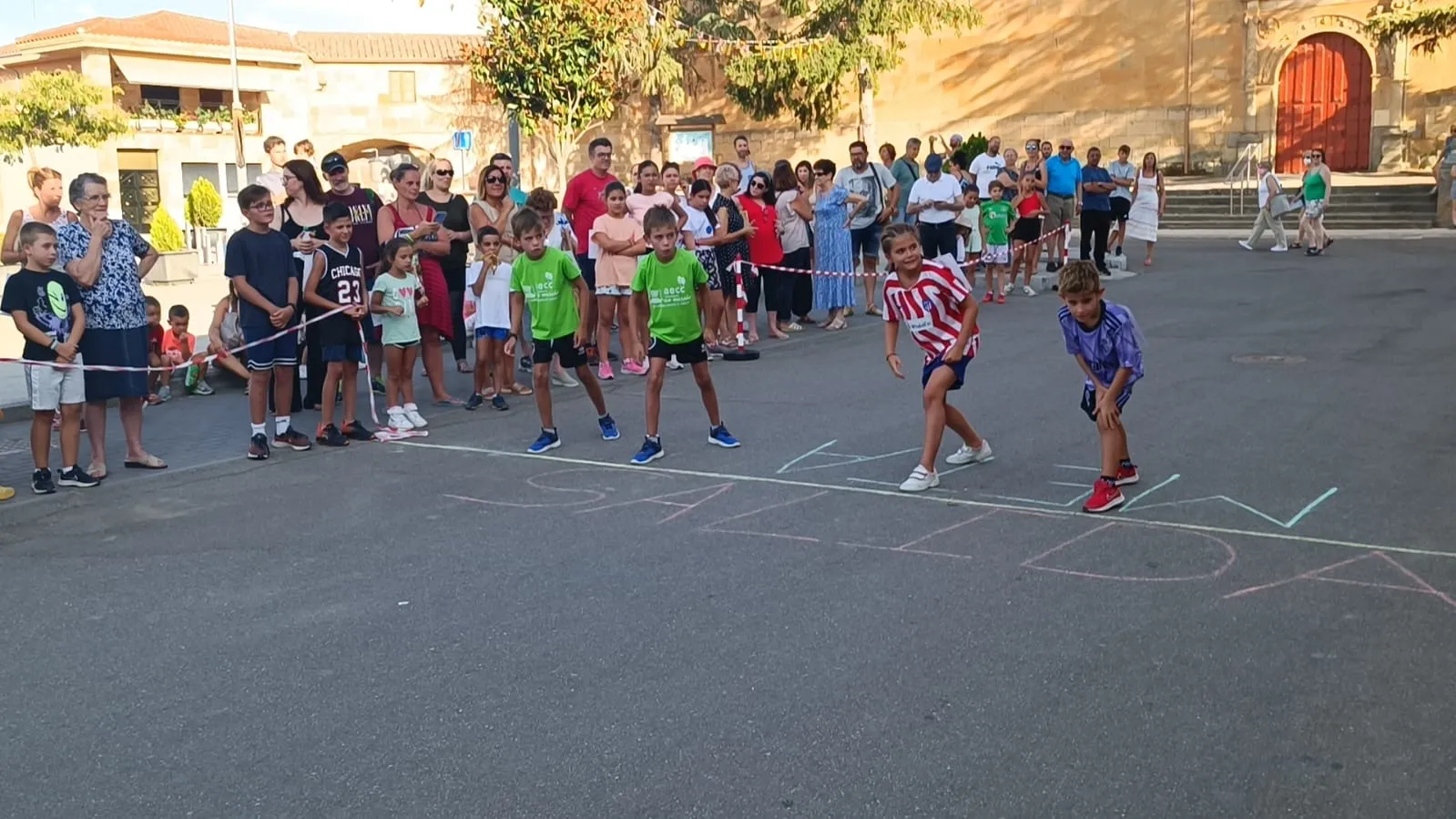 Babilafuente celebraba este martes una original carrera popular