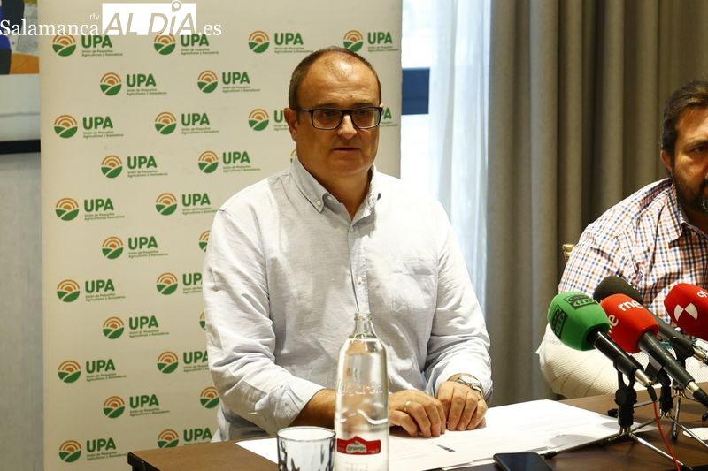 Rueda de prensa de UPA Salamanca, con la presencia de Carlos José Sánchez Rodríguez, su secretario general. Foto de David Sañudo
