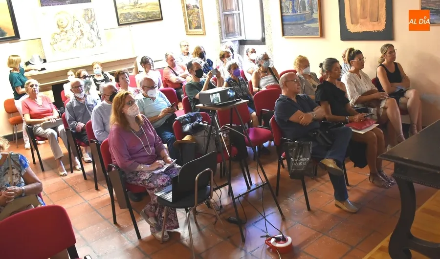 Foto 3 - Recordada con poes&iacute;a y m&uacute;sica la mirobrigense Mar&iacute;a Luisa D&iacute;ez Caridad