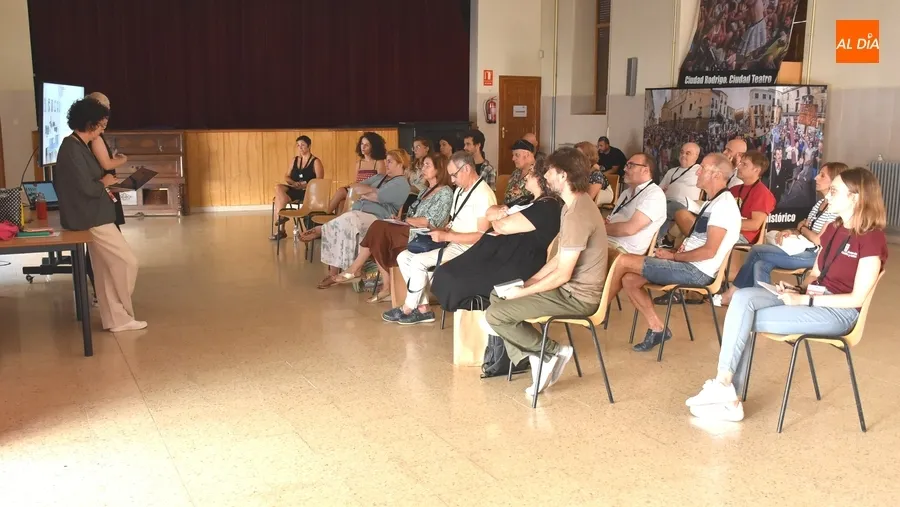 Foto 3 - COFAE explica a los profesionales c&oacute;mo sacarle el m&aacute;ximo partido al paso por una Feria