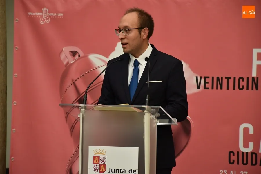Foto 8 - La Feria de Teatro de Ciudad Rodrigo inaugura su 25&ordf; edici&oacute;n luciendo m&uacute;sculo institucional