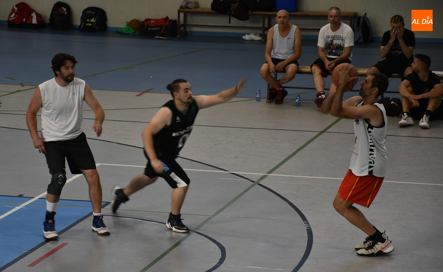 Foto 5 - Doce equipos toman parte en el recuperado Torneo 3x3 de Basket