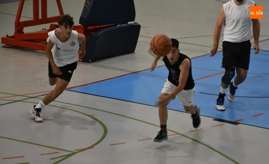 Foto 7 - Doce equipos toman parte en el recuperado Torneo 3x3 de Basket