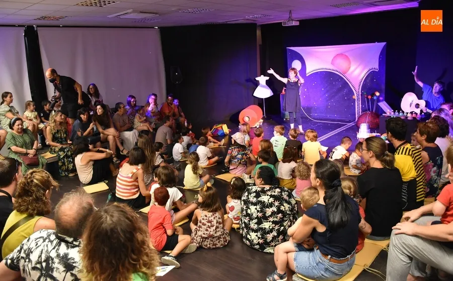Foto 3 - Teloncillo enhebra el hilo del teatro en los m&aacute;s peque&ntilde;os