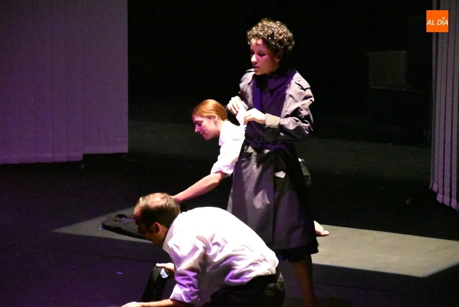 Foto 11 - La Feria se une al centenario de Saramago con un espect&aacute;culo transfronterizo
