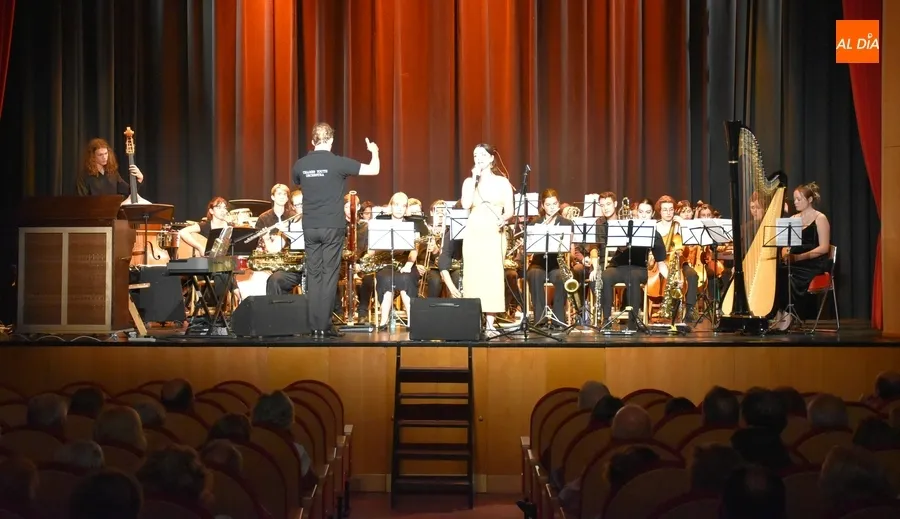 Foto 5 - La &lsquo;Thames Youth Jazz Orchestra&rsquo; deja un gran sabor de boca en Ciudad Rodrigo