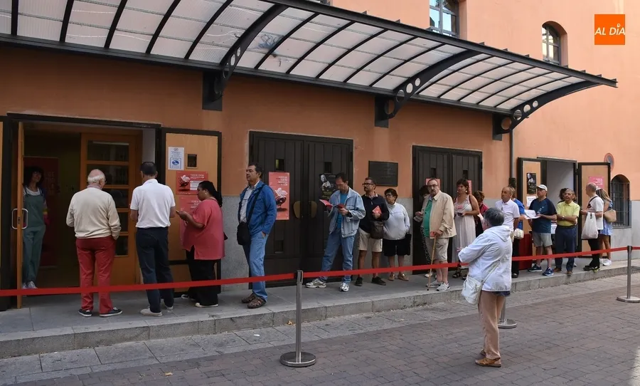 Foto 2 - Vendidas m&aacute;s del 50% de las entradas de la Feria de Teatro en la primera ma&ntilde;ana