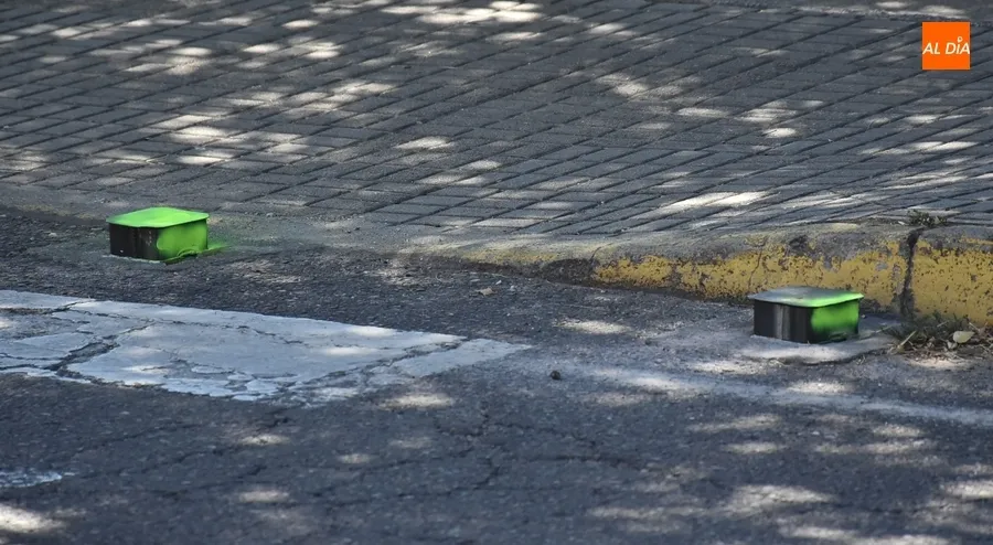 Foto 4 - En proceso de elevaci&oacute;n todos los anclajes de agujas de la Avenida Conde de Fox&aacute;