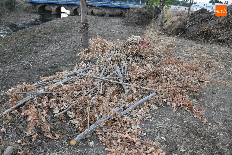 Foto 10 - Cambio total de imagen del Regato Bod&oacute;n a su paso por Mir&oacute;briga