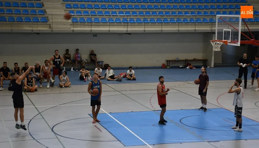 Foto 5 - CB Pumas y Finito y Mayores se proclaman campeones del Torneo 3x3 de Basket