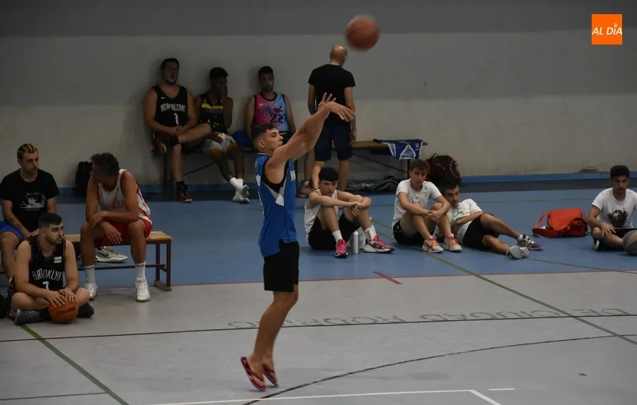 Foto 10 - CB Pumas y Finito y Mayores se proclaman campeones del Torneo 3x3 de Basket