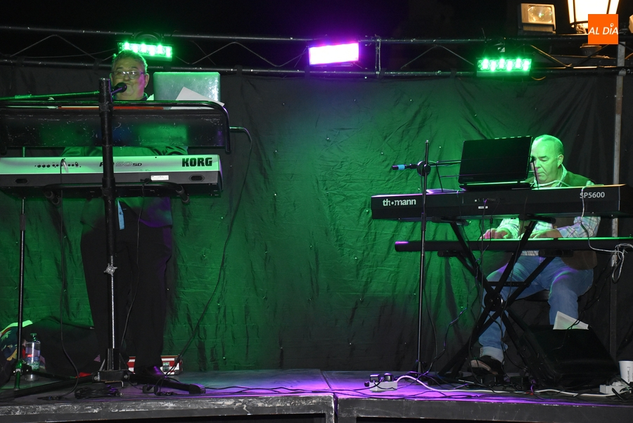 Foto 5 - El Dúo Weton cierra el ciclo de actuaciones musicales nocturnas