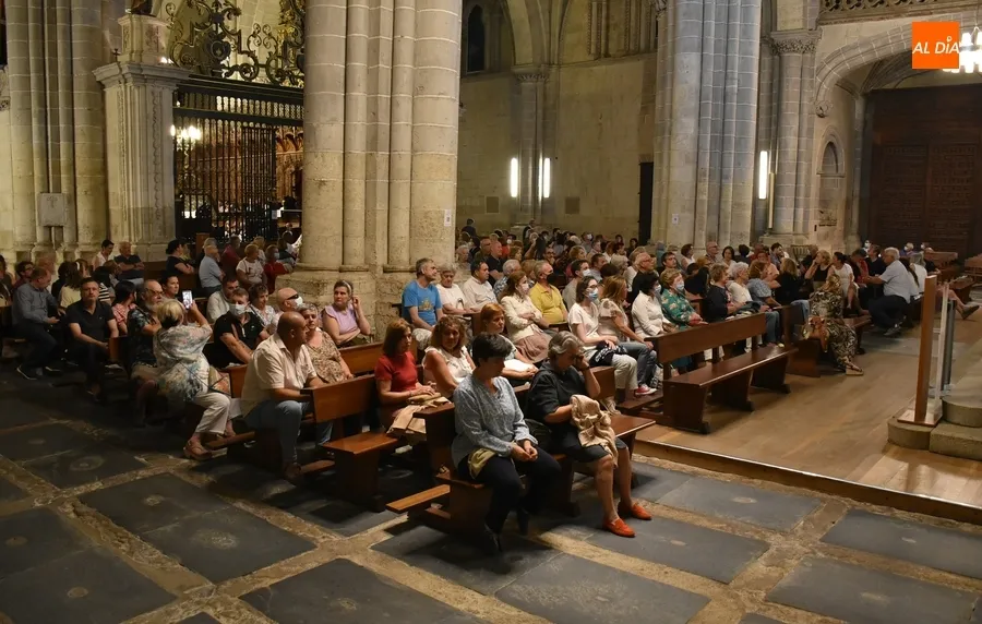 Foto 6 - La Catedral vive un singular duelo de &oacute;rganos a cargo de tres prestigiosos m&uacute;sicos
