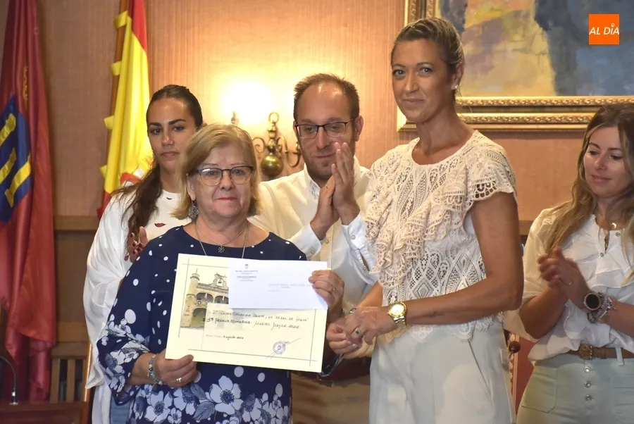 Foto 2 - Entregados 1.000&euro; de los 1.350&euro; que hab&iacute;a en juego el Martes Mayor