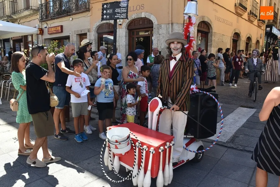 Foto 3 - &lsquo;Ambulantes&rsquo; protagoniza el primer pasacalles post-pandemia
