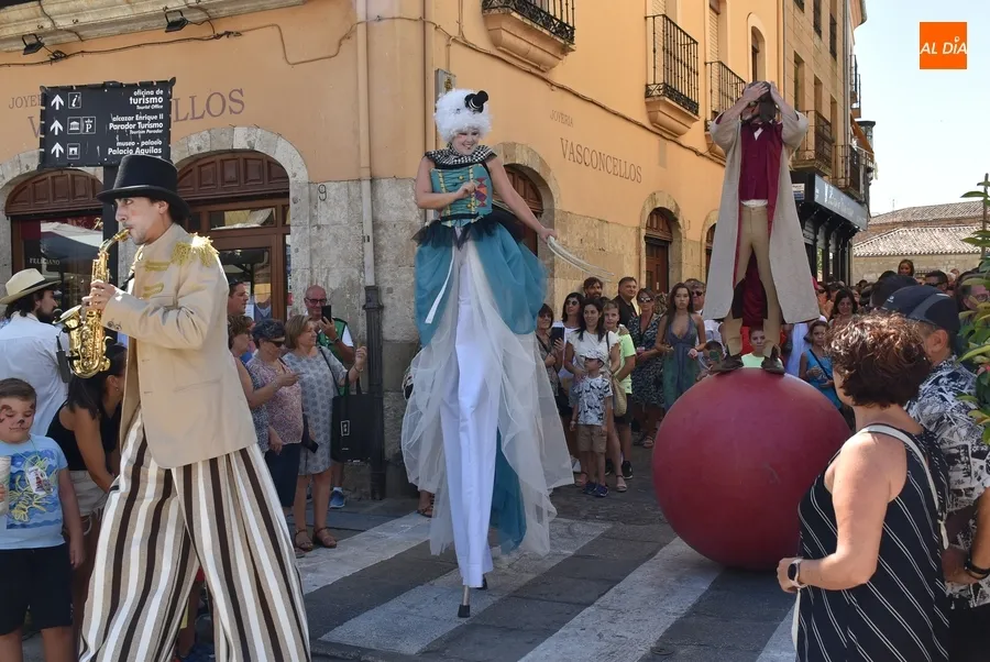Foto 6 - &lsquo;Ambulantes&rsquo; protagoniza el primer pasacalles post-pandemia