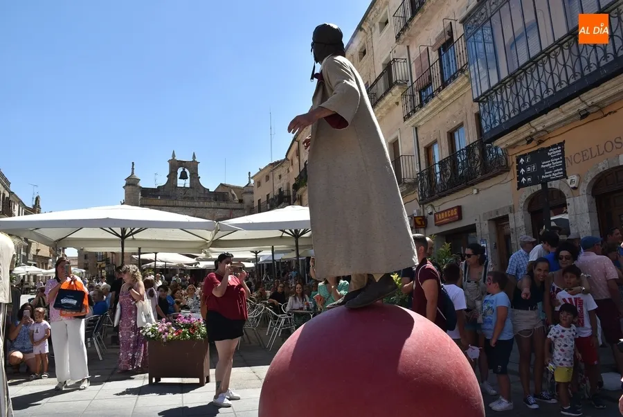 Foto 8 - &lsquo;Ambulantes&rsquo; protagoniza el primer pasacalles post-pandemia