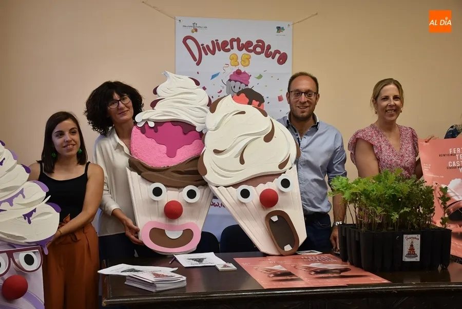 Foto 2 - El Divierteatro, que recupera el Palabreando, ser&aacute; una gran fiesta por los 25 a&ntilde;os de la Feria
