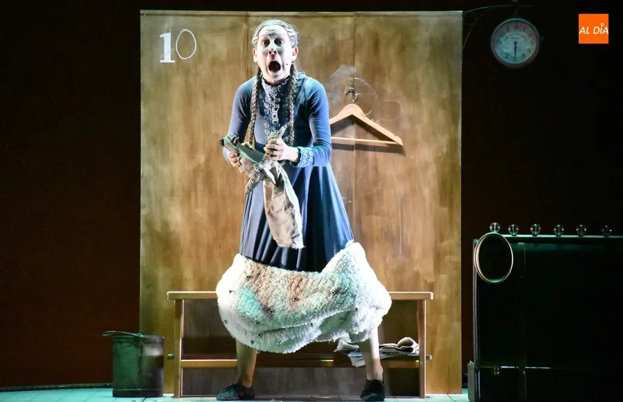 Foto 3 - Pleno femenino en los Premios del P&uacute;blico de la Feria de Teatro 2022